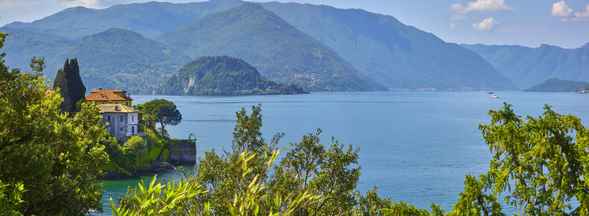 Ristrutturazioni e realizzazioni sul lago di Como.